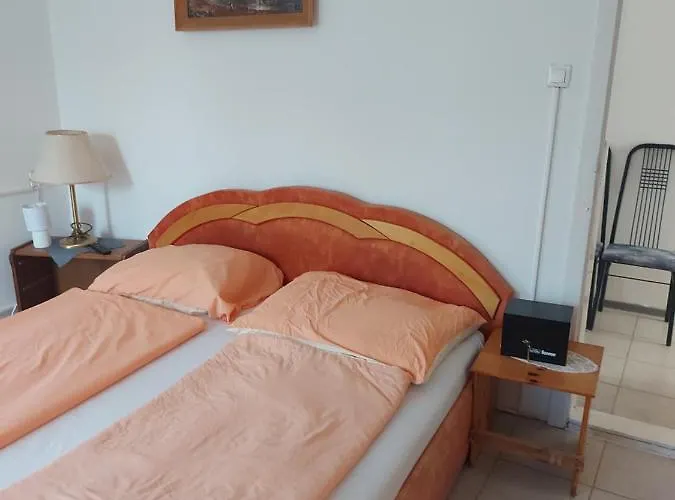 Pensjonat Malomtavi Vendeghaz *